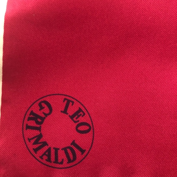 Scarf - Picture 5 of 6